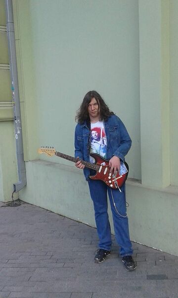  ,   Stanislav, 37 ,   ,   , c 