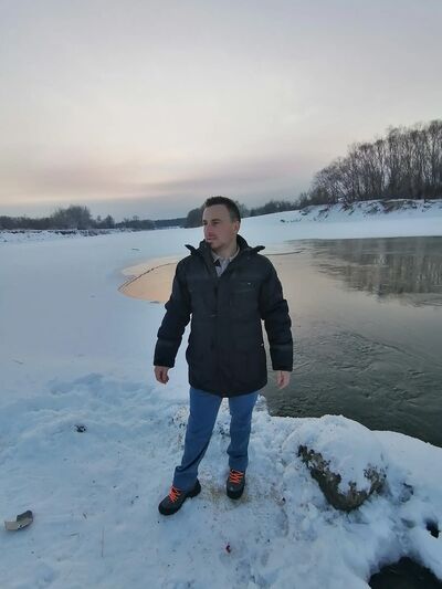  ,   Mikhail, 33 ,   ,   