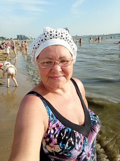  ,   Galina, 63 ,   c 