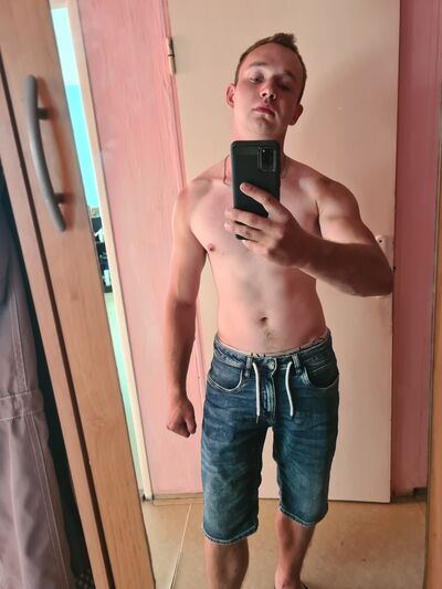  Dejvice,   Ruslan, 22 ,   ,   