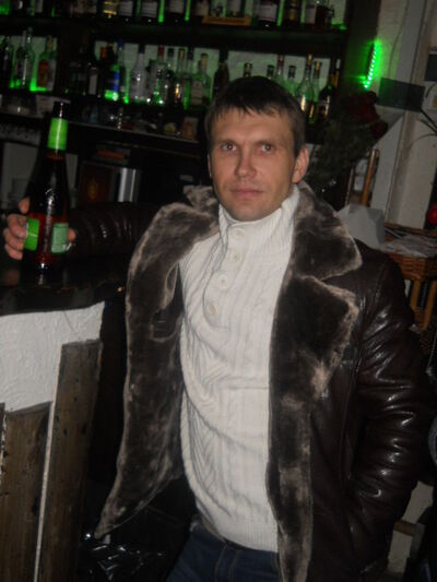  ,   Pavel, 39 ,  