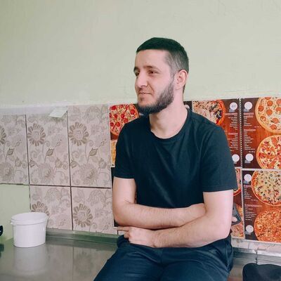  ,   Abu, 28 ,   ,   , c , 