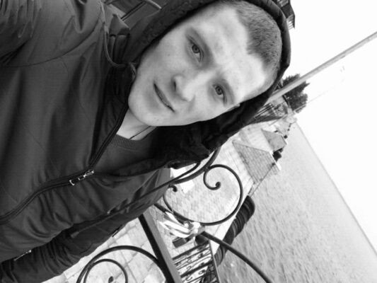  ,   Alex, 28 ,   ,   