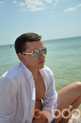  ,   Alex, 43 ,   