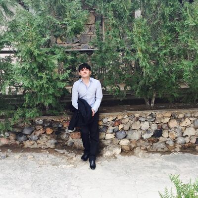  ,   Garik, 33 ,   ,   , c 