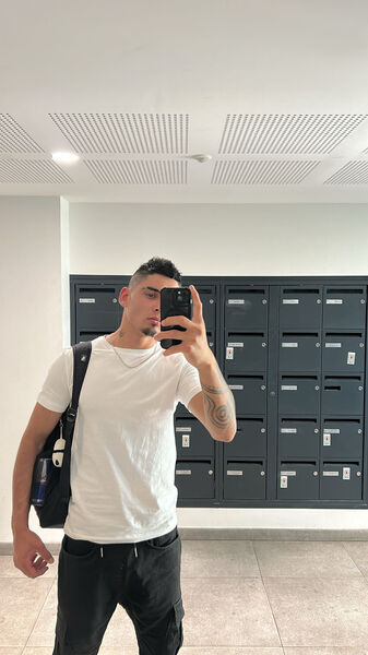  ,   Andy, 20 ,   ,   , c 