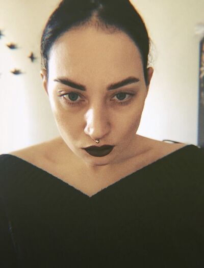 -,   Anastasia, 38 ,   ,   