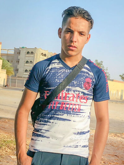  Algiers,   Yassin, 30 ,   ,   