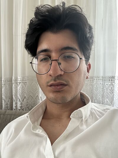  ,   Mert, 24 ,   ,   