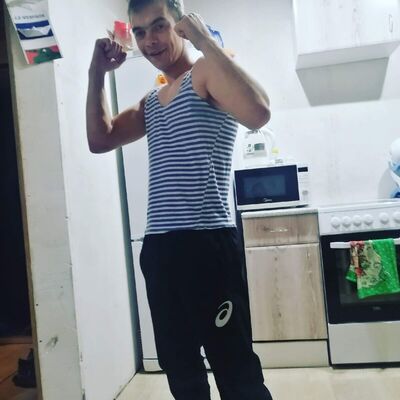  ,   Fedor, 28 ,   