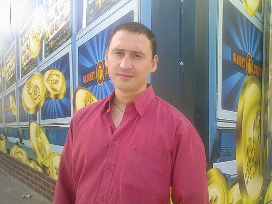  ,   Aleksandr, 44 ,   , 