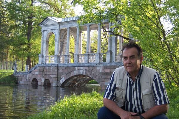  -,   Alex, 68 ,     , c 