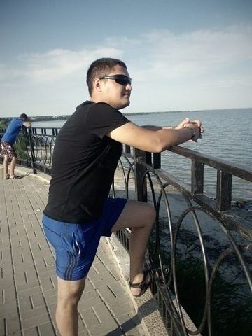  ,   Mekis, 42 ,   