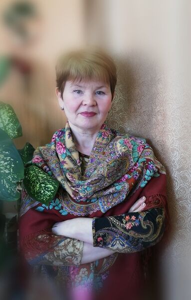  ,   Nikysia, 62 ,   ,   , c 
