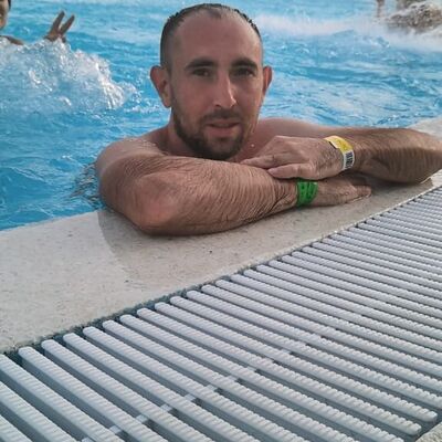  ,   Vladimir, 35 ,   ,   , c 