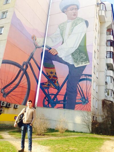  ,   Arman, 30 ,   ,   