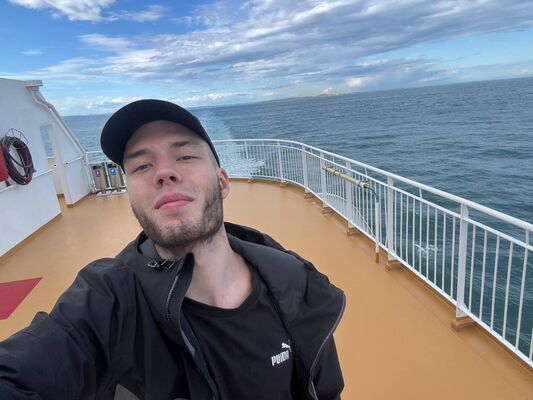  ,   Merlin, 24 ,   ,   