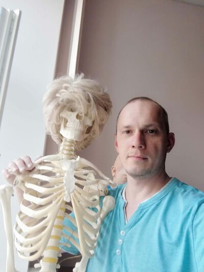  ,   Artem, 39 ,   ,   