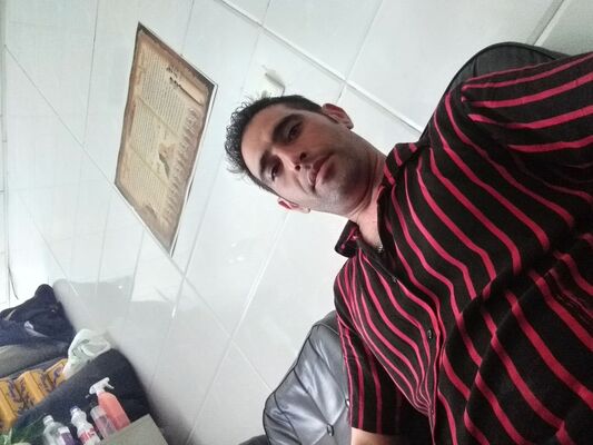  ,   Hadi, 26 ,   ,   