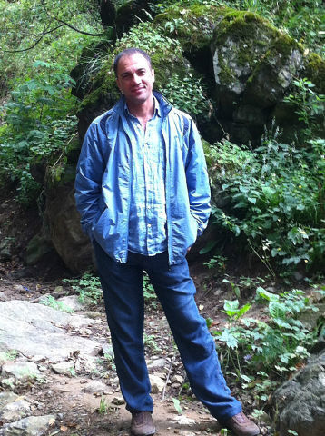  ,   Arif, 49 ,   ,   , c 