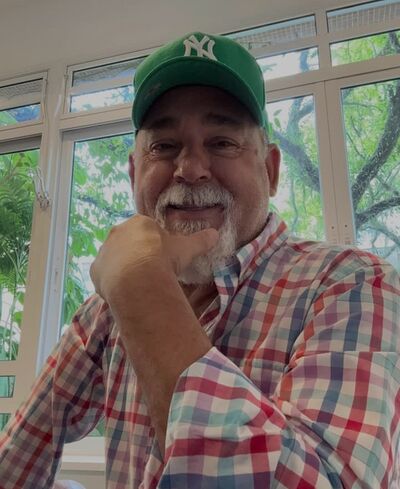  ,   Michael, 50 ,     , c 