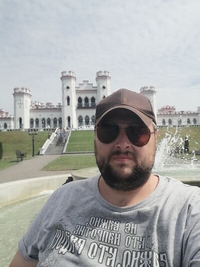  ,   Vladimir, 32 ,   ,   