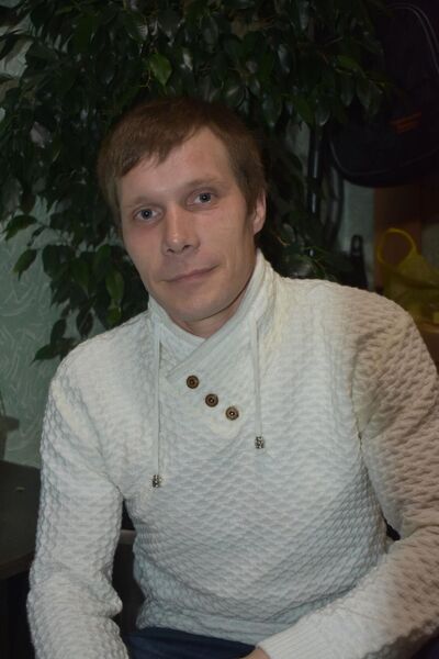  ,   Anatolij, 32 ,   ,   