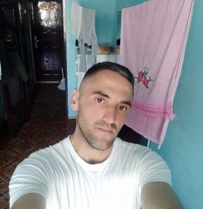  ,   Radu, 36 ,   ,   
