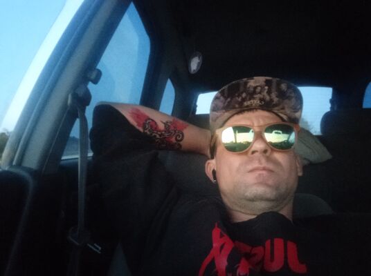  ,   Mishka, 35 ,   ,   