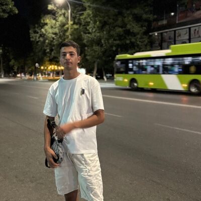  ,   Shaxriyor, 19 ,   ,   