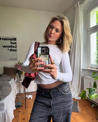 Flamatt,   , 27 ,   ,   