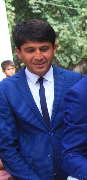 ,   Rustam, 37 ,   ,   , c 