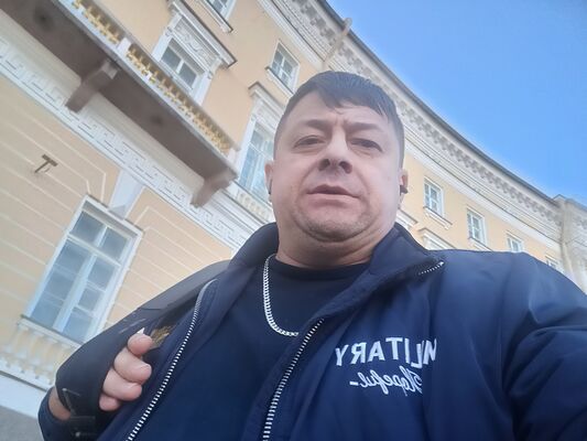  ,   Ruslan, 46 ,   c 