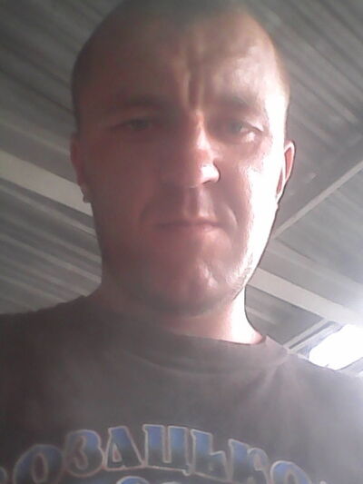 ,   Vova, 40 ,   