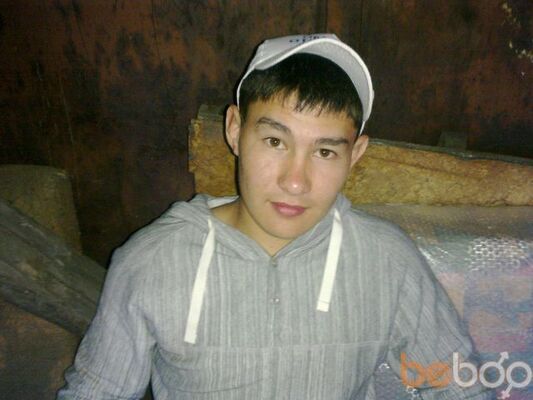  ,   Artur, 36 ,   