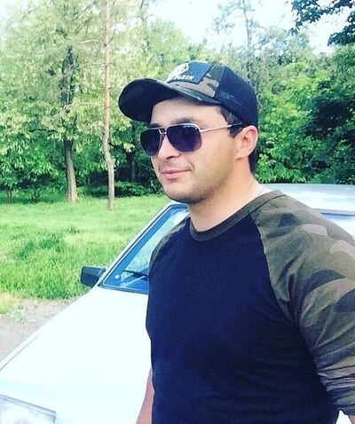  ,   Rusik, 31 ,   