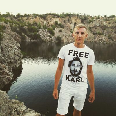  ,   Ruslan, 39 ,   ,   , c 