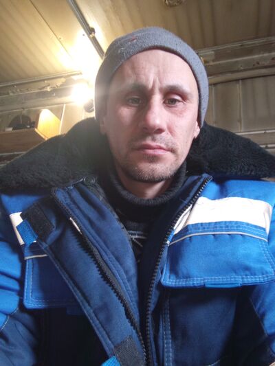  ,   Alexander, 41 ,   ,   , c 