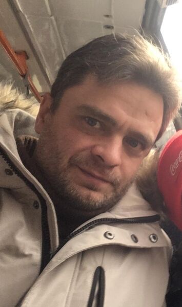  ,   Sergei, 39 ,   c , 