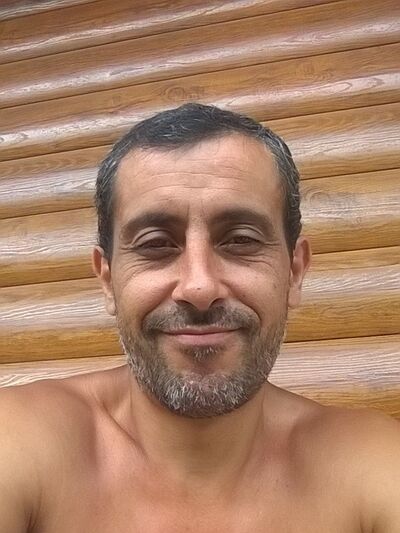  ,   Artur, 47 ,   