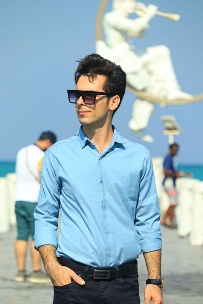  ,   Hosein, 30 ,   ,   