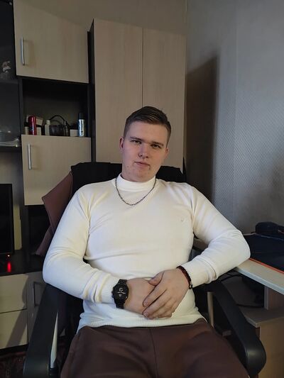  ,   Daniil, 26 ,   ,   