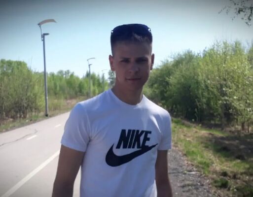  ,   Anton, 26 ,   ,   