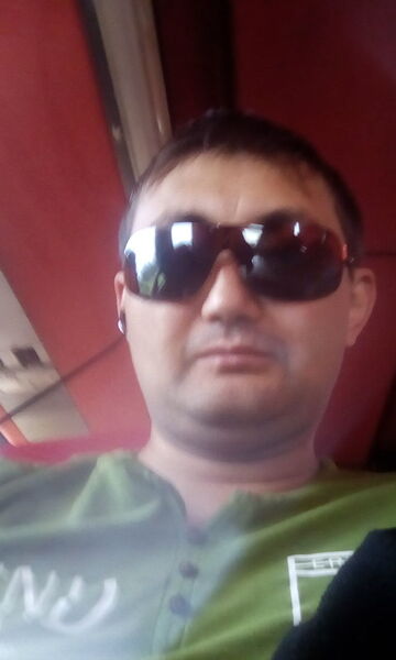  ,   Fanis, 40 ,   ,   , c 