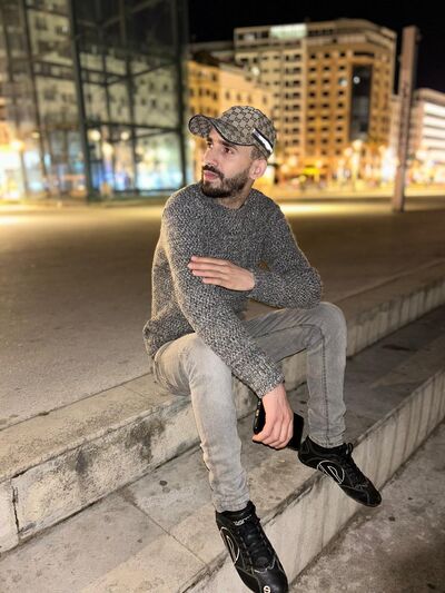  ,   Samir, 32 ,   ,   