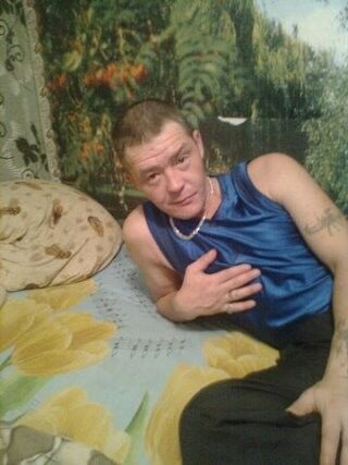  -,   Wowik, 46 ,   