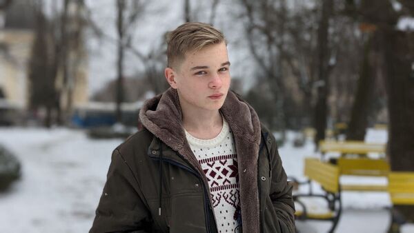  ,   Mykola, 22 ,   ,   
