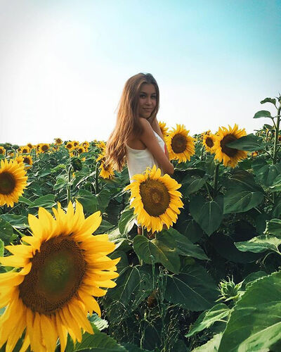  ,   Mariya, 27 ,   ,   