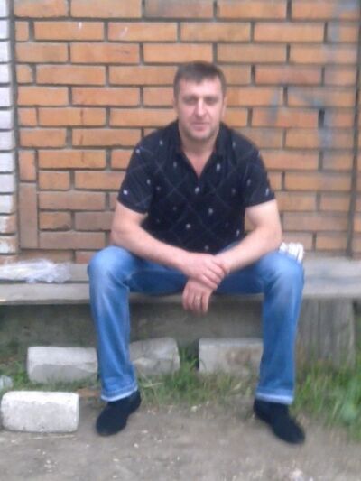  ,   Mikl, 48 ,   