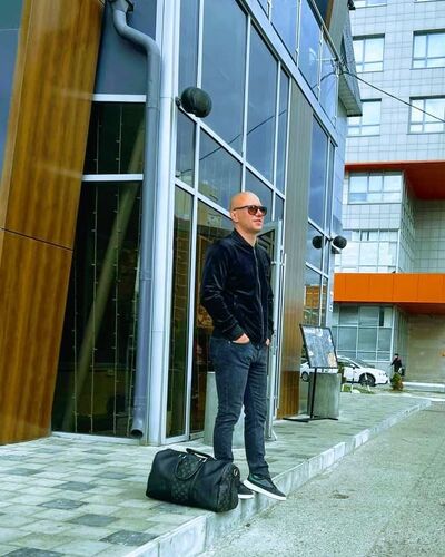  ,   Vlad, 34 ,   ,   